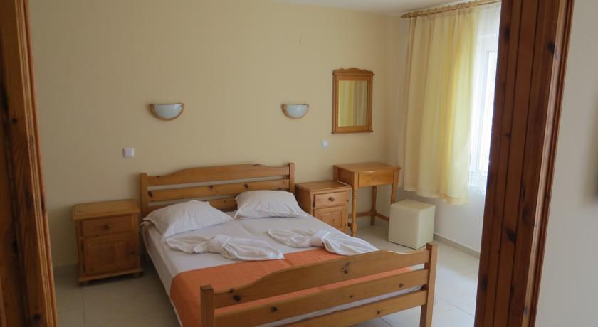 Family Hotel Sofi Sozopol Bilik gambar