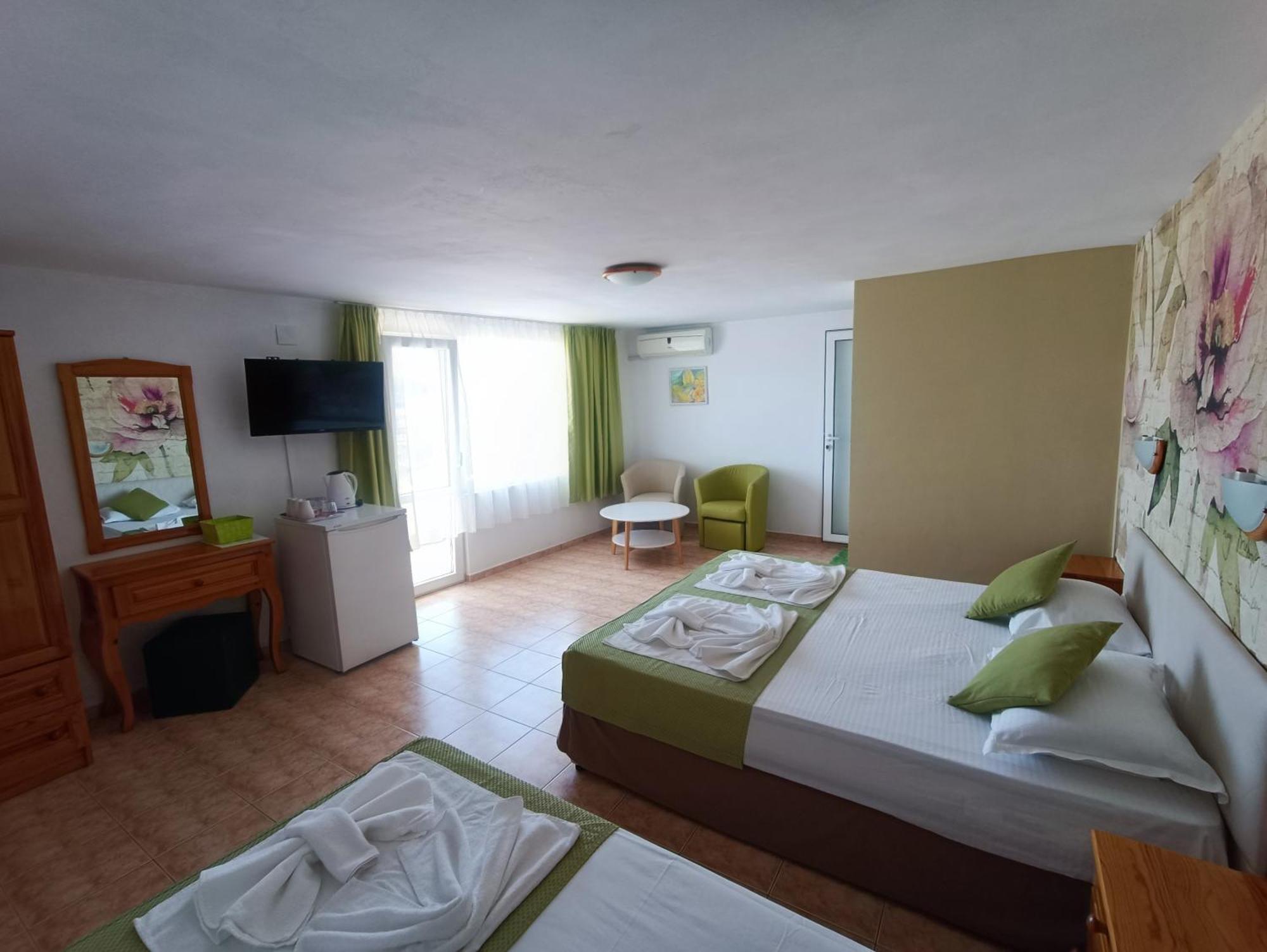 Family Hotel Sofi Sozopol Luaran gambar